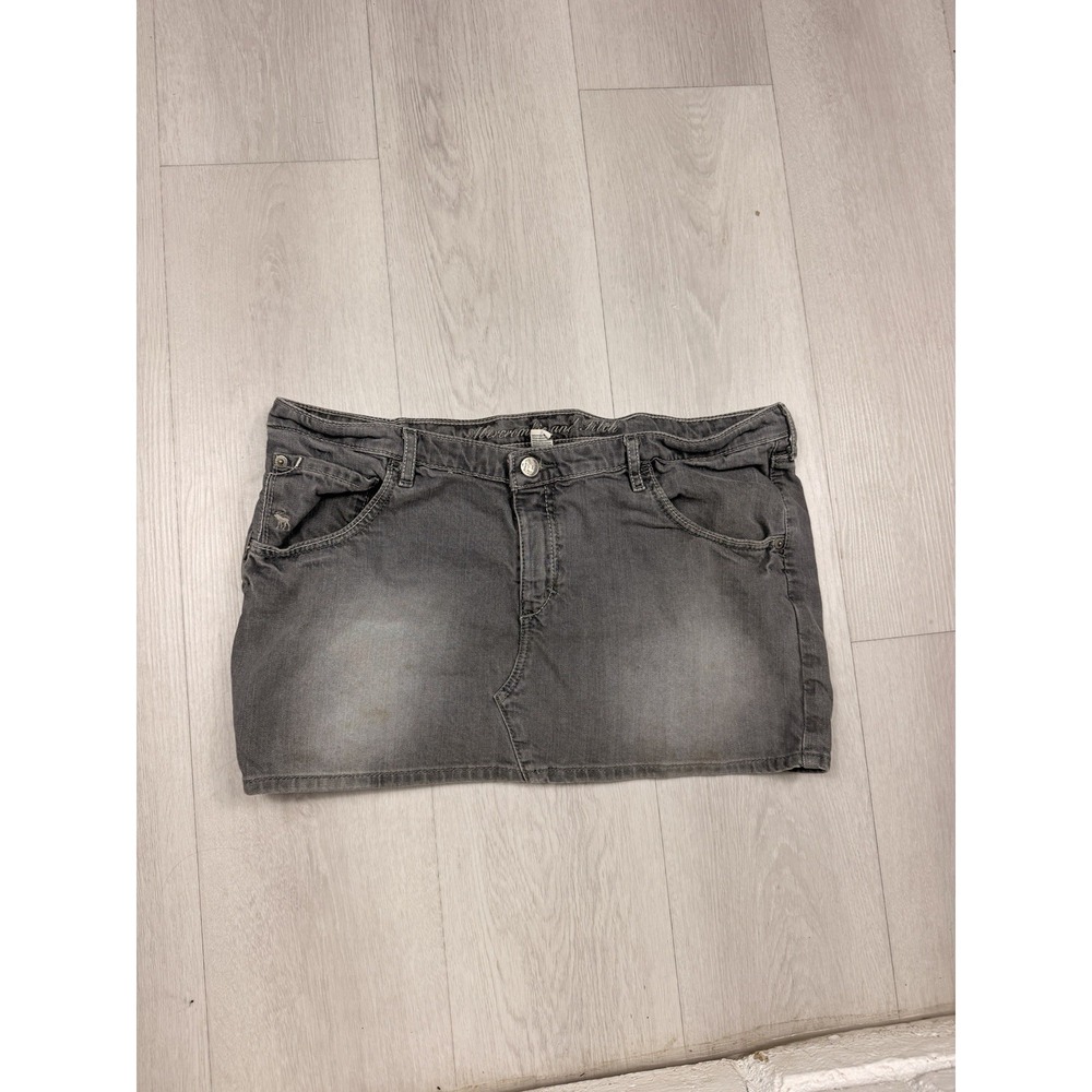 Vintage Y2K Abercrombie Fitch Size 10 Gray Denim Micro Mini Skirt Low Rise